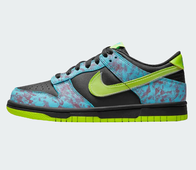 nike-dunk-low-se-acid-wash-baltic-blue-volt